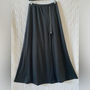 Lily White Zipper Side Slit Maxi Skirt